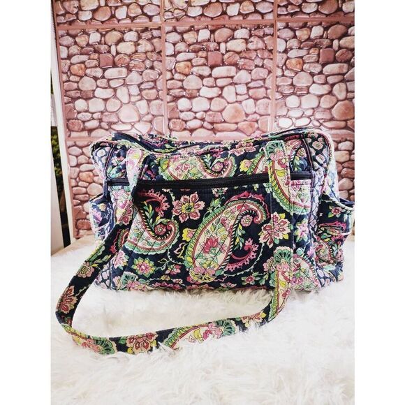 Vera Bradley Petal Paisley Shoulder Bag #A66 - Picture 1 of 8